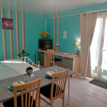Studio " Tournesol " Au Coeur Du Berry Les Bordes Bagian luar foto